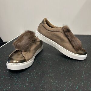 Quoid Women's Brown Fur-Trimmed Sneakers, Size 7